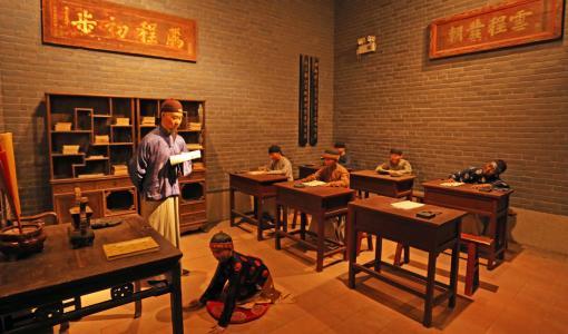 “姓”是中国最古老的学校，《百家姓》都是“氏”，根本不是姓-1.jpg