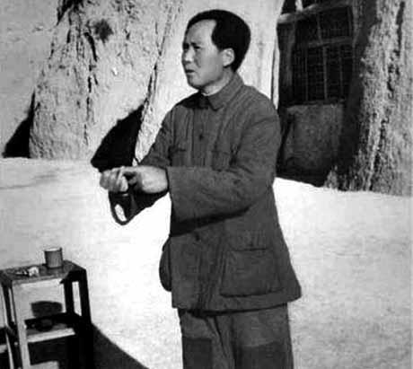 他的原名长达七个字，毛主席给他改名为天宝，成为四川省委书记-3.jpg